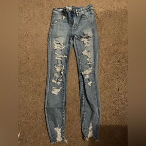 American Eagle Ripped High rise jeans